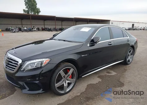 2015 Mercedes-Benz S 63 Amg 4Matic z USA, uszkodzony, nr VIN WDDUG7JBXFA139826